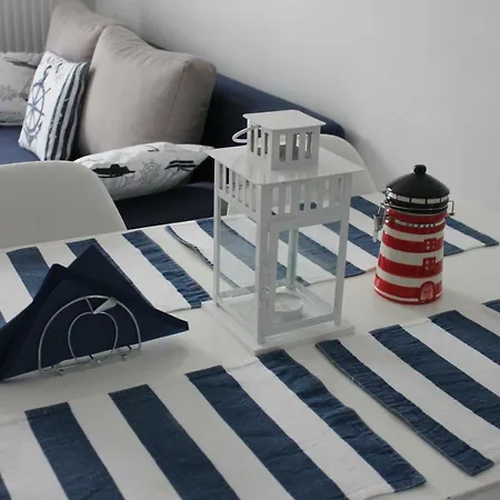Apartament Bursztynowy *